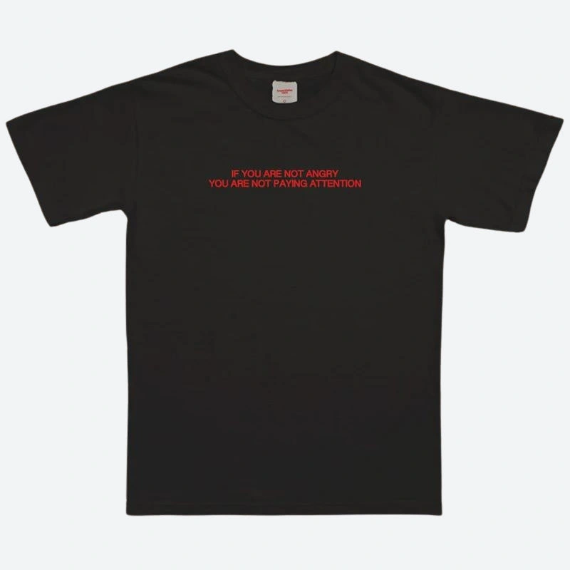 La Magia de No Prestar Atención: Camiseta Única para Mentes Libres y Divertidas